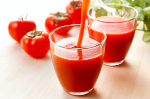 ストレスケアに！心も身体も「リフレッシュ」できるドリンク　(1)トマトジュース