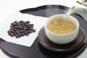 冷え対策になるお茶まとめ　(5)黒豆茶
